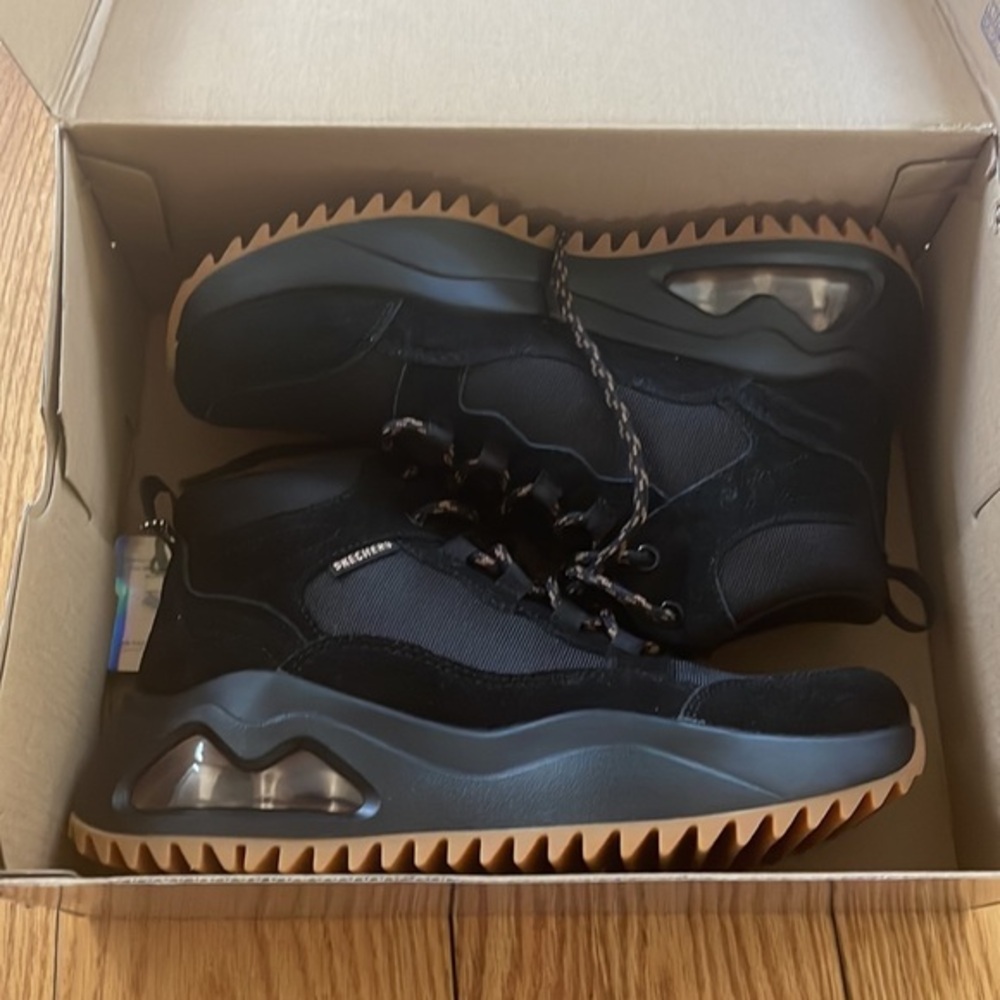 Skechers Street Hikes Uno Peaks Black womens size 7.5 brand new